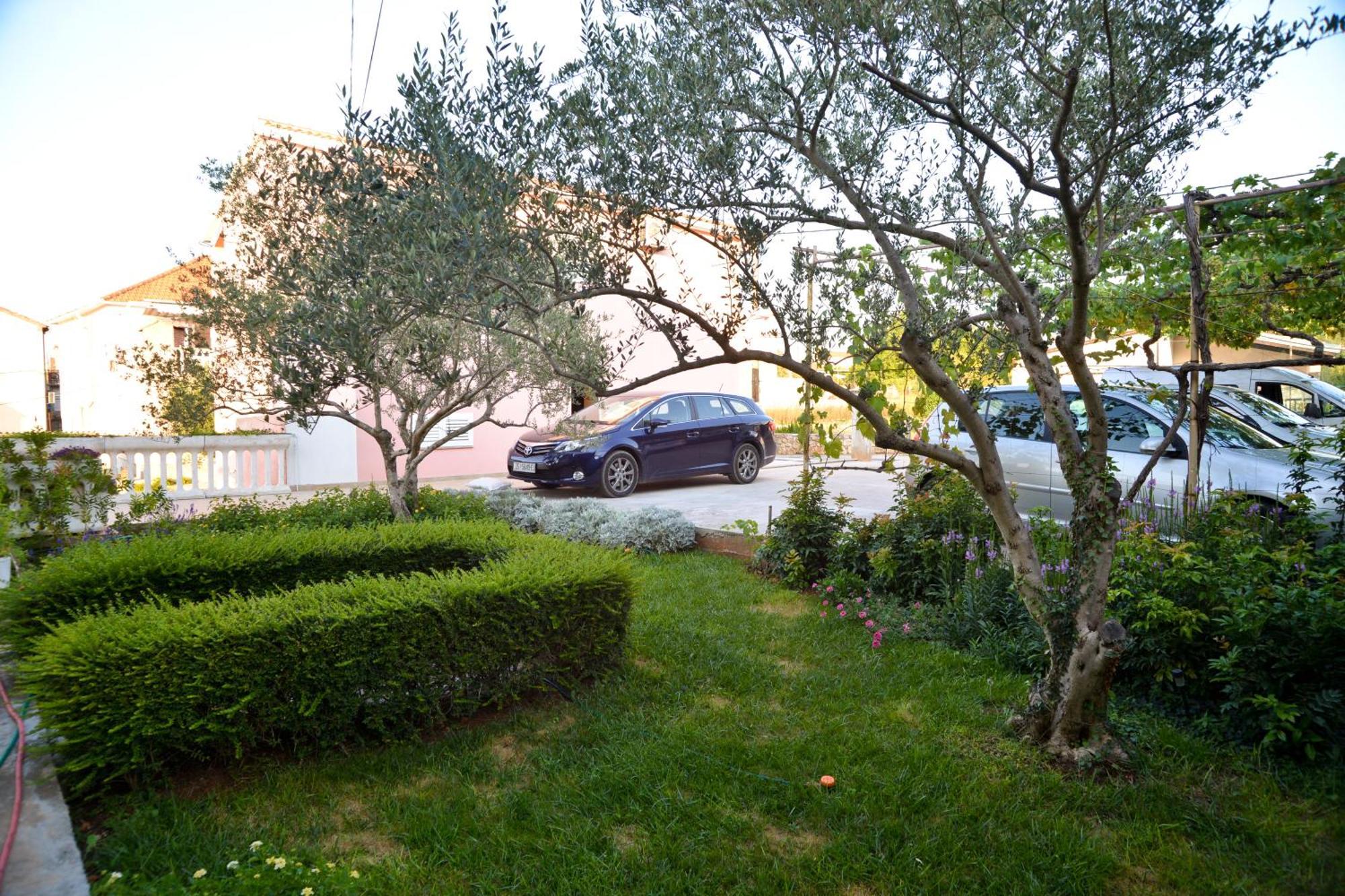 Apartment Lonic *