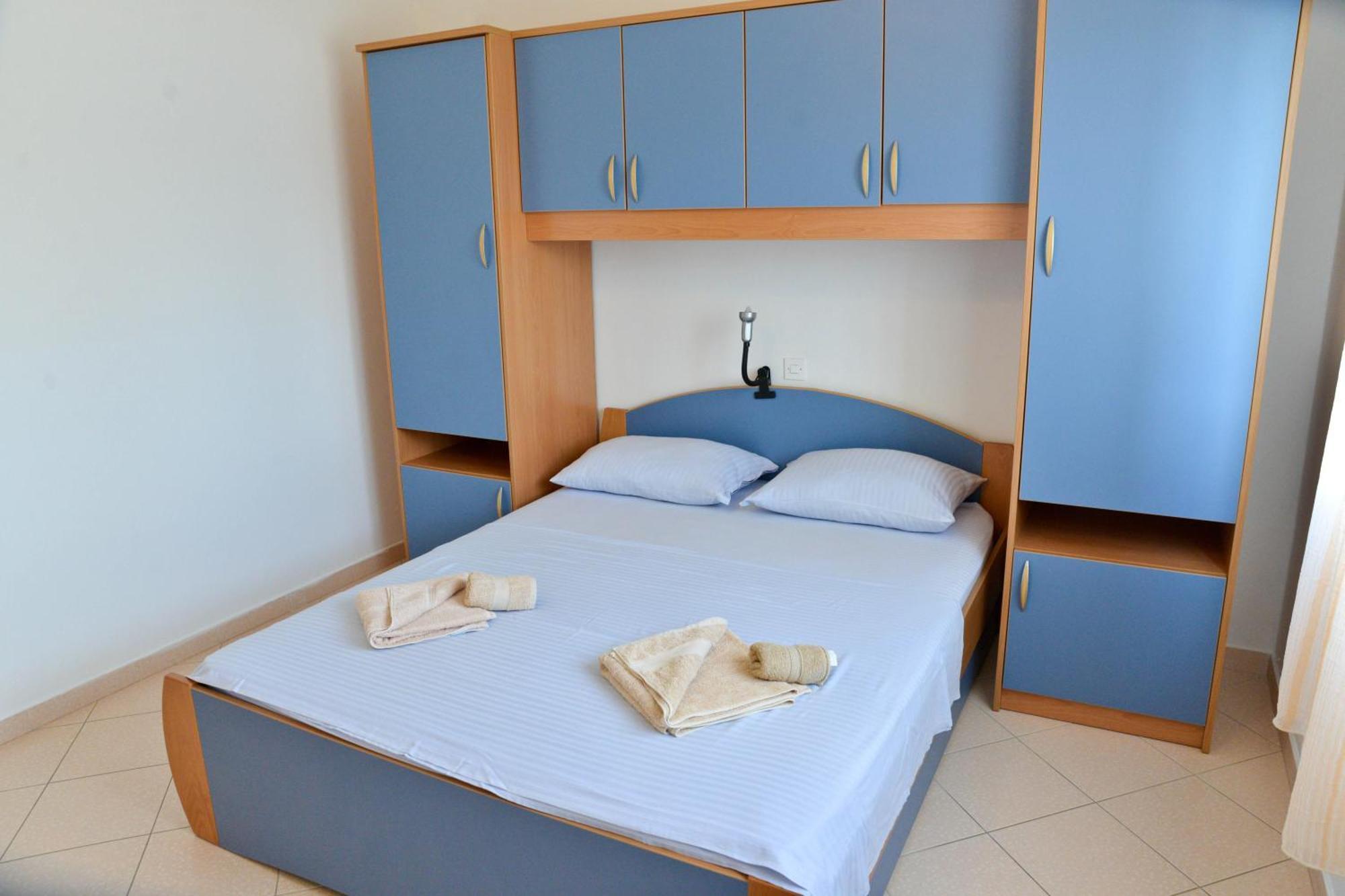 Apartment Lonic