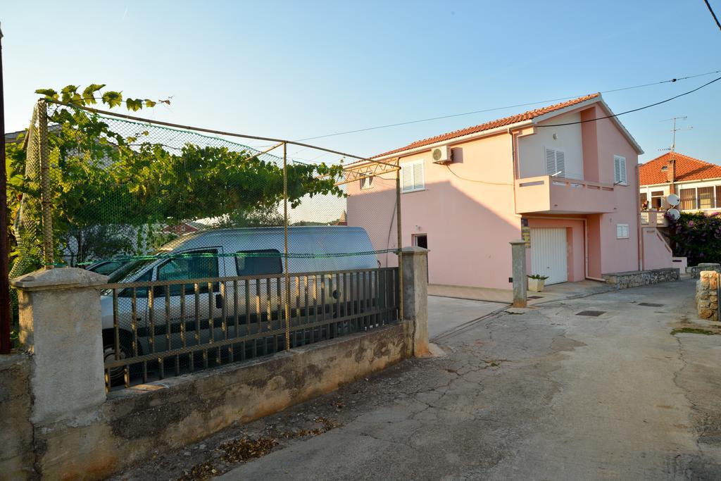 Apartment Lonic *